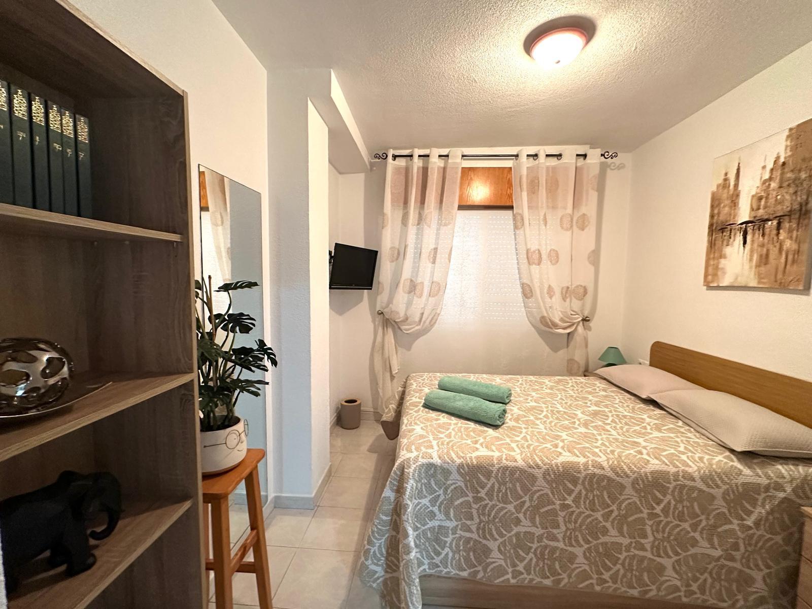 2 Bed, 1 Bath, ApartmentFor Sale, Torrevieja, Alicante 2 Bed, 1 Bath, ApartmentFor Sale, Torrevieja, Alicante