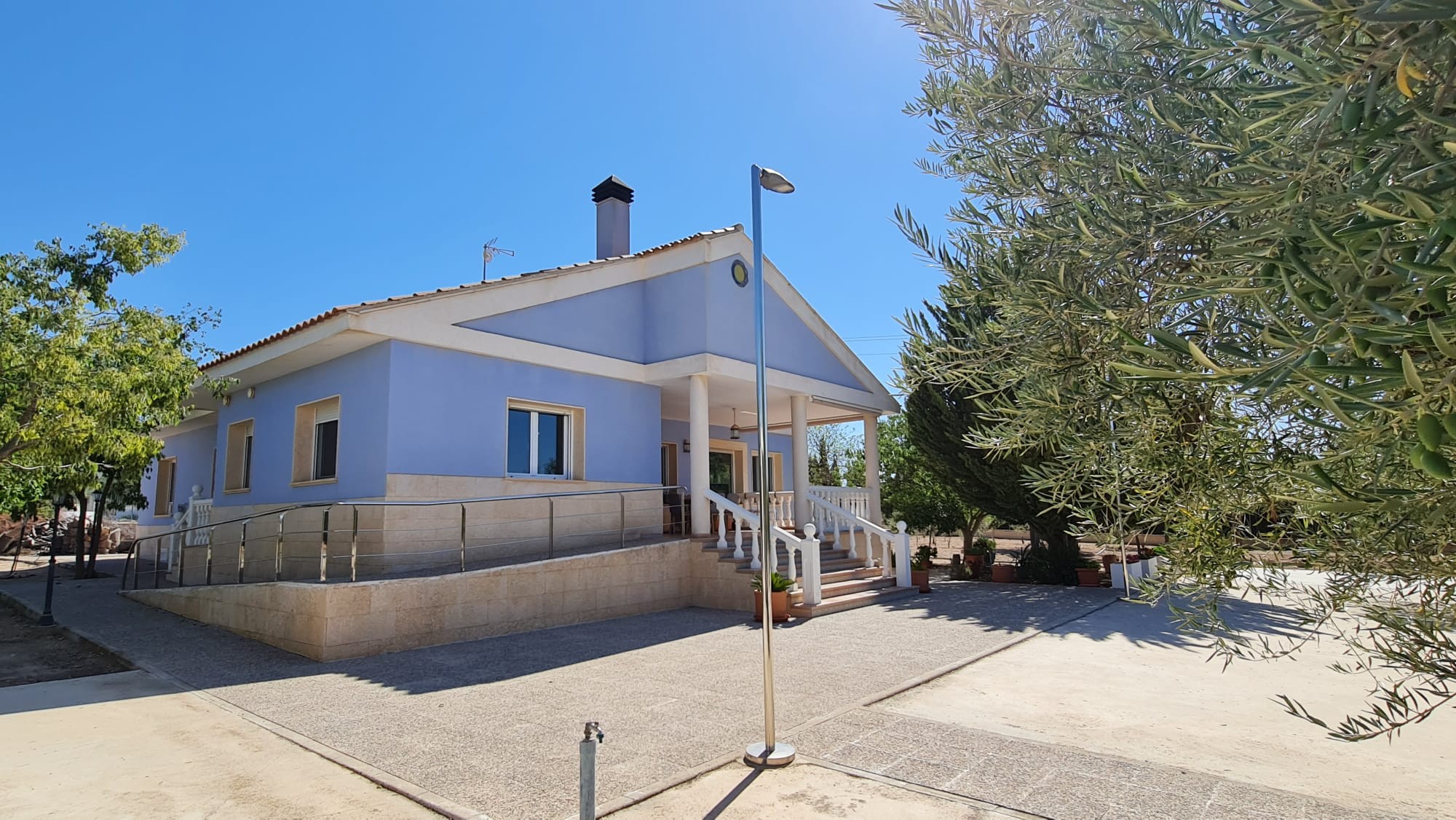 5 Bed, 2 Bath, HouseFor Sale, Yecla, Murcia