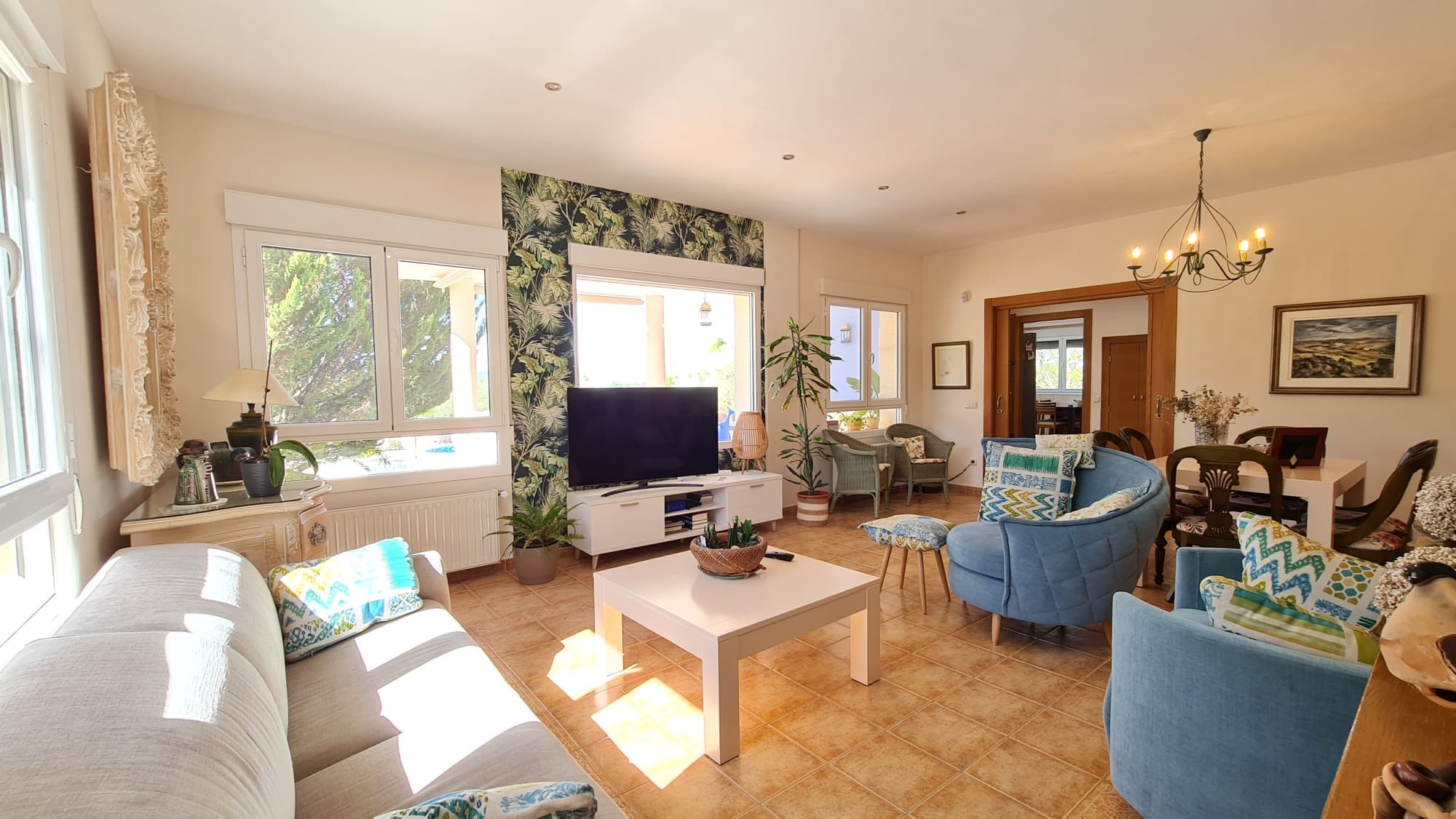 5 Bed, 2 Bath, HouseFor Sale, Yecla, Murcia