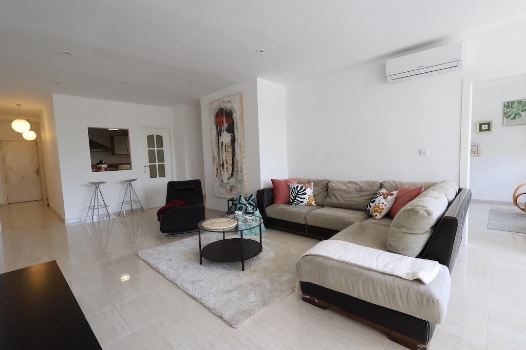 3 Bed, 2 Bath, ApartmentFor Sale, Torrevieja, Alicante