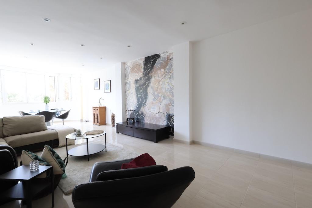 3 Bed, 2 Bath, ApartmentFor Sale, Torrevieja, Alicante