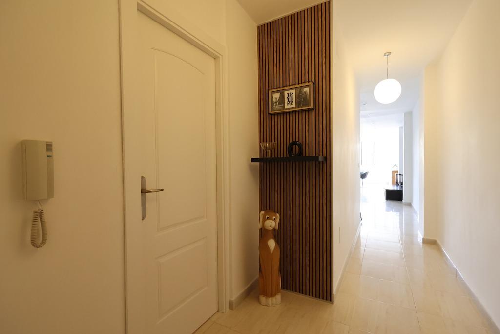 3 Bed, 2 Bath, ApartmentFor Sale, Torrevieja, Alicante