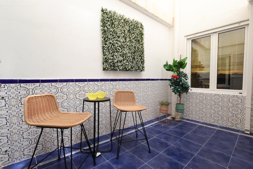 3 Bed, 2 Bath, ApartmentFor Sale, Torrevieja, Alicante