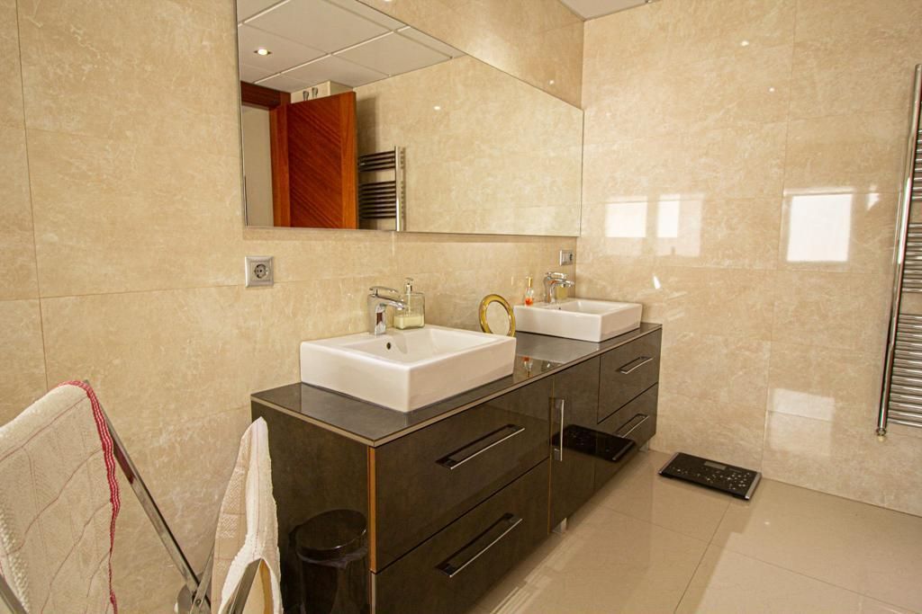 6 Bed, 6 Bath, HouseFor Sale, Alfas del Pi, Alicante