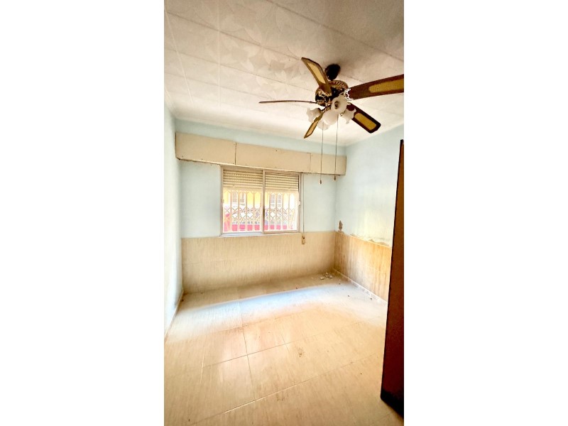 4 Bed, 2 Bath, ApartmentFor Sale, Torrevieja, Alicante