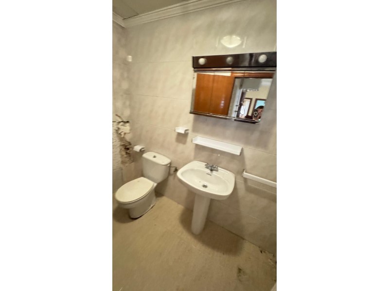 4 Bed, 2 Bath, ApartmentFor Sale, Torrevieja, Alicante