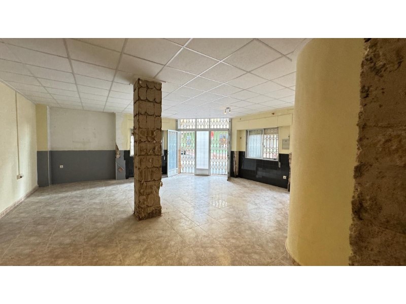 4 Bed, 2 Bath, ApartmentFor Sale, Torrevieja, Alicante