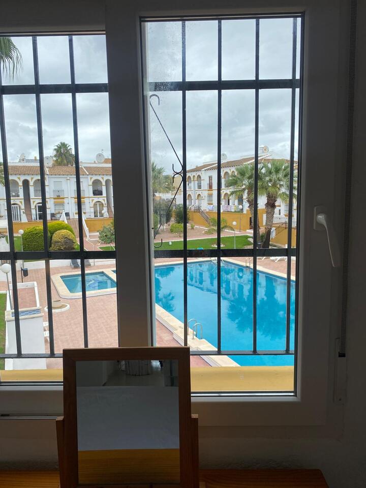 1 Bed, 1 Bath, ApartmentFor Sale, Villamartin, Alicante