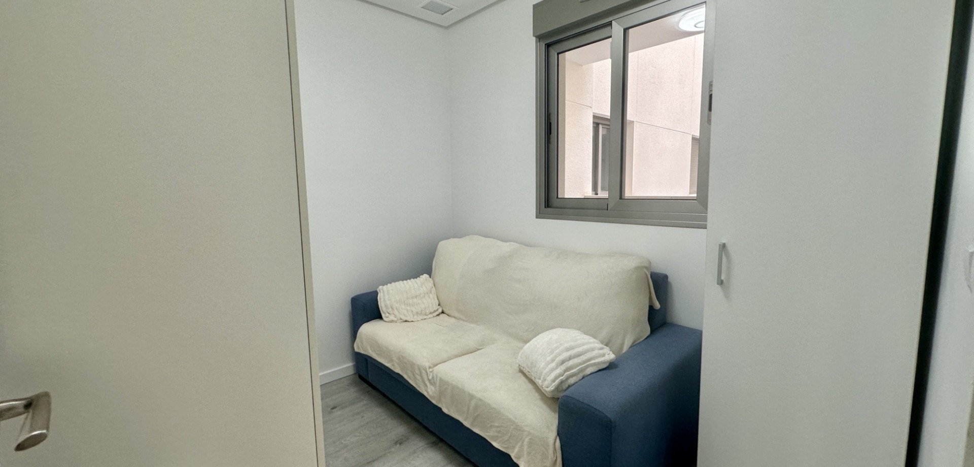 3 Bed, 2 Bath, ApartmentFor Sale, Orihuela Costa, Alicante