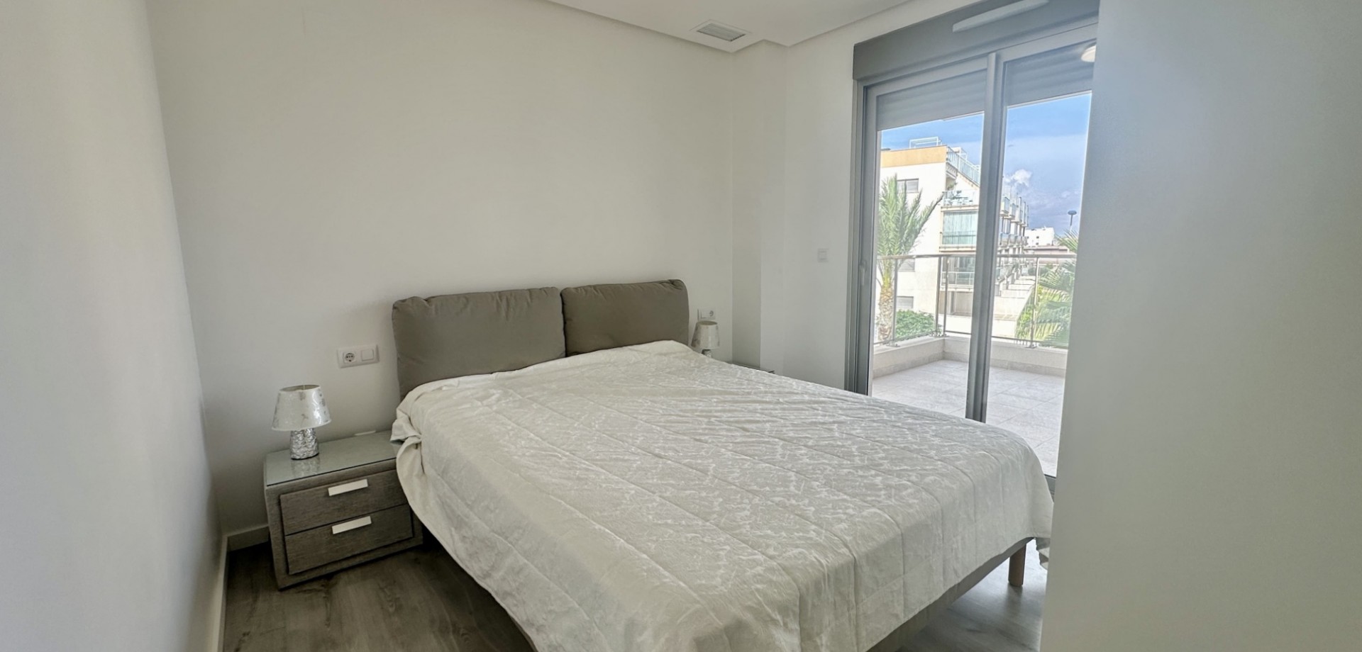 3 Bed, 2 Bath, ApartmentFor Sale, Orihuela Costa, Alicante