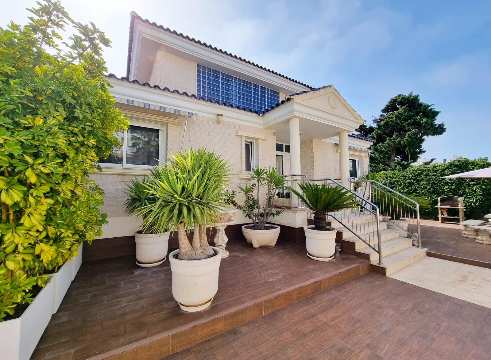 5 Bed, 4 Bath, HouseFor Sale, Torrevieja, Alicante