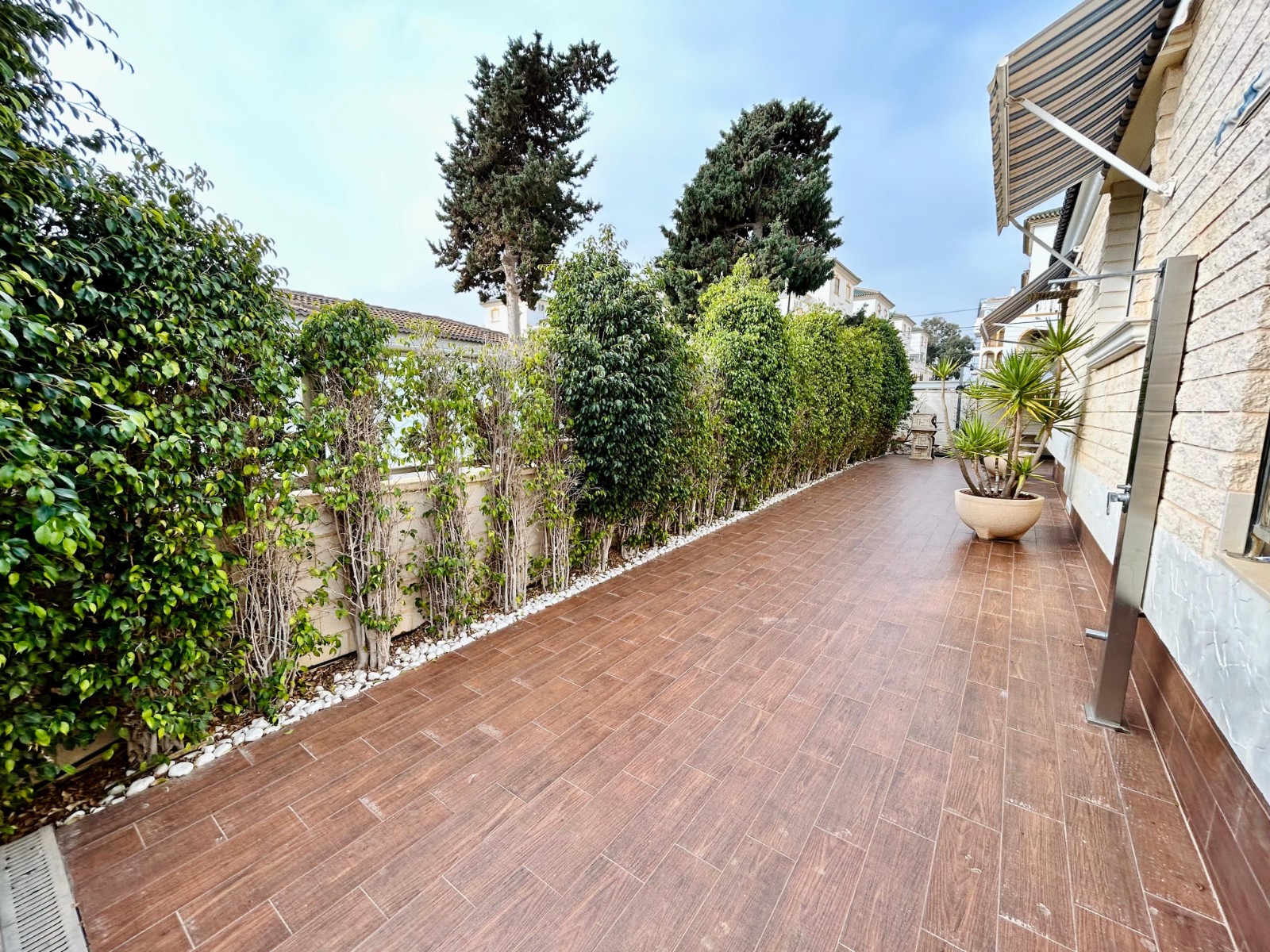 5 Bed, 4 Bath, HouseFor Sale, Torrevieja, Alicante