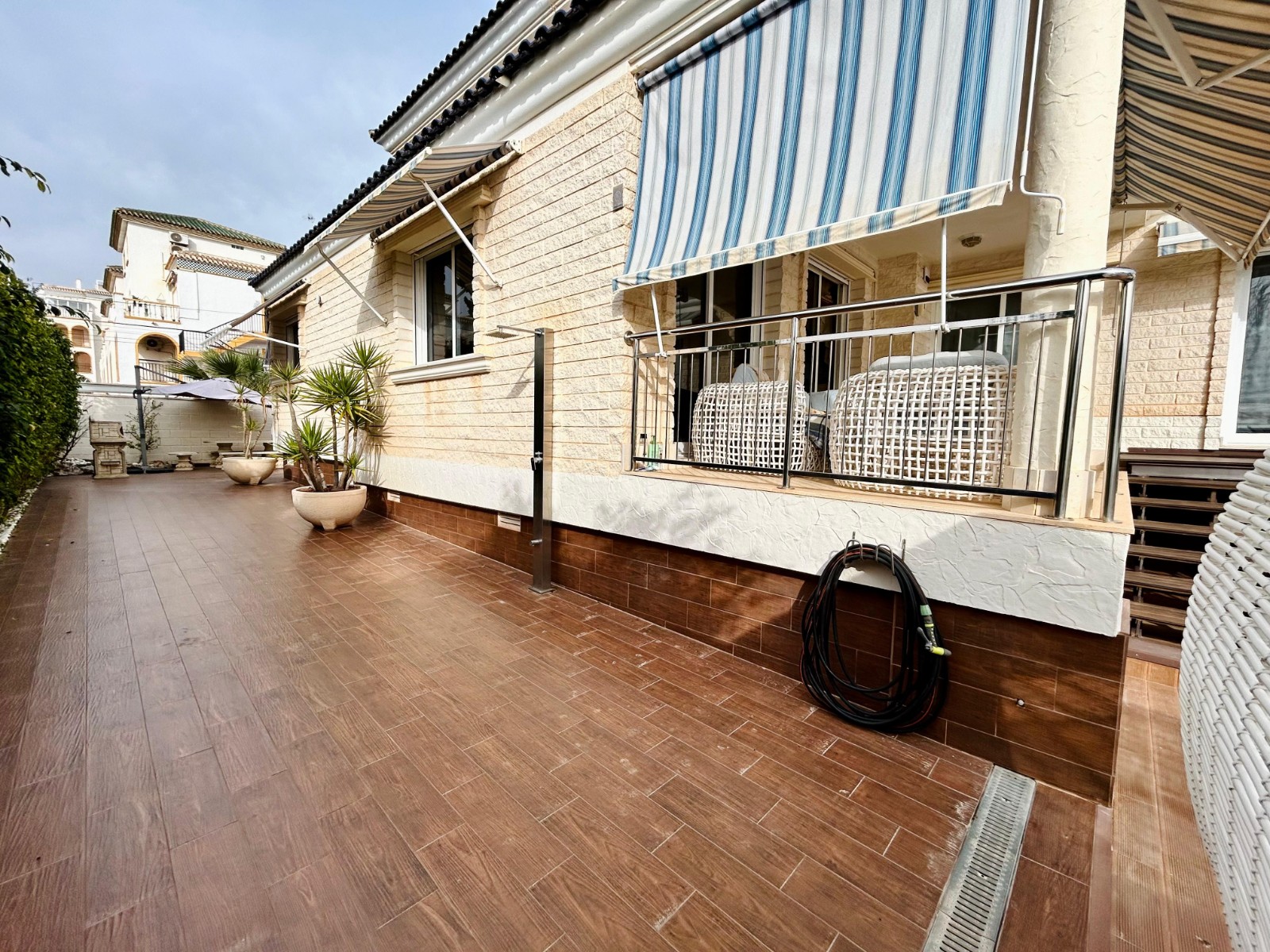 5 Bed, 4 Bath, HouseFor Sale, Torrevieja, Alicante