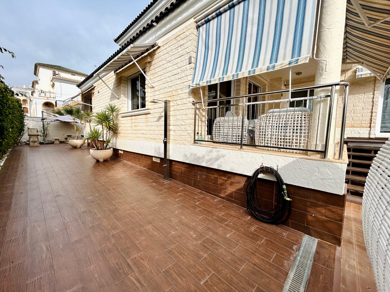 5 Bed, 4 Bath, HouseFor Sale, Torrevieja, Alicante