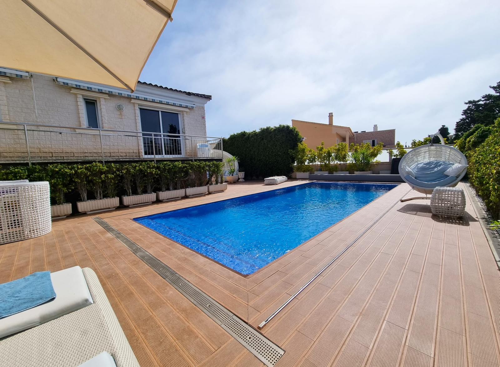 5 Bed, 4 Bath, HouseFor Sale, Torrevieja, Alicante