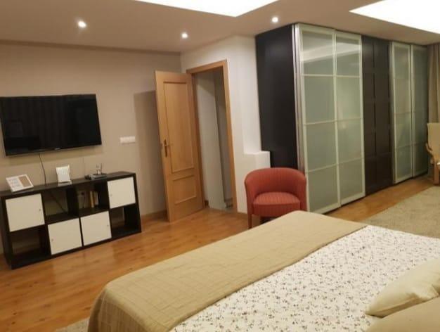 6 Bed, 4 Bath, HouseFor Sale, Torrevieja, Alicante