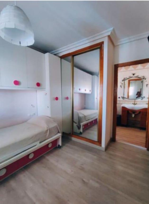 6 Bed, 4 Bath, HouseFor Sale, Torrevieja, Alicante