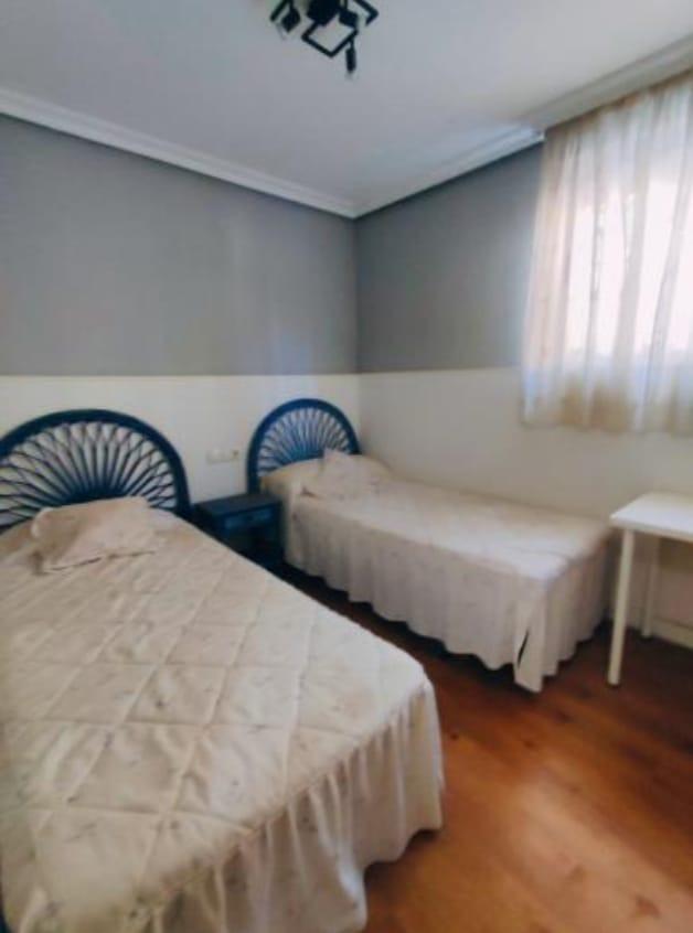 6 Bed, 4 Bath, HouseFor Sale, Torrevieja, Alicante