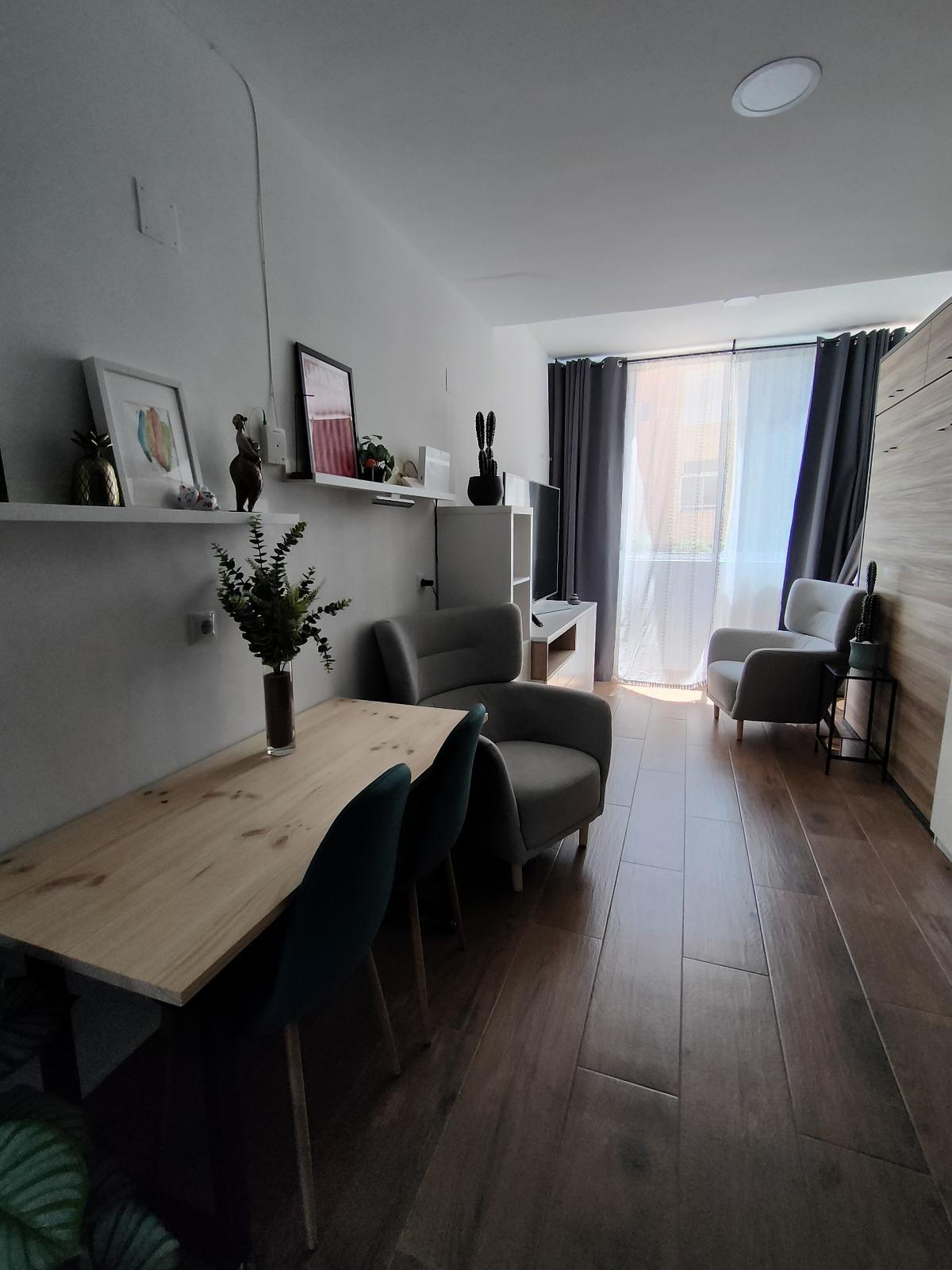 1 Bath, ApartmentFor Sale, Torrevieja, Alicante