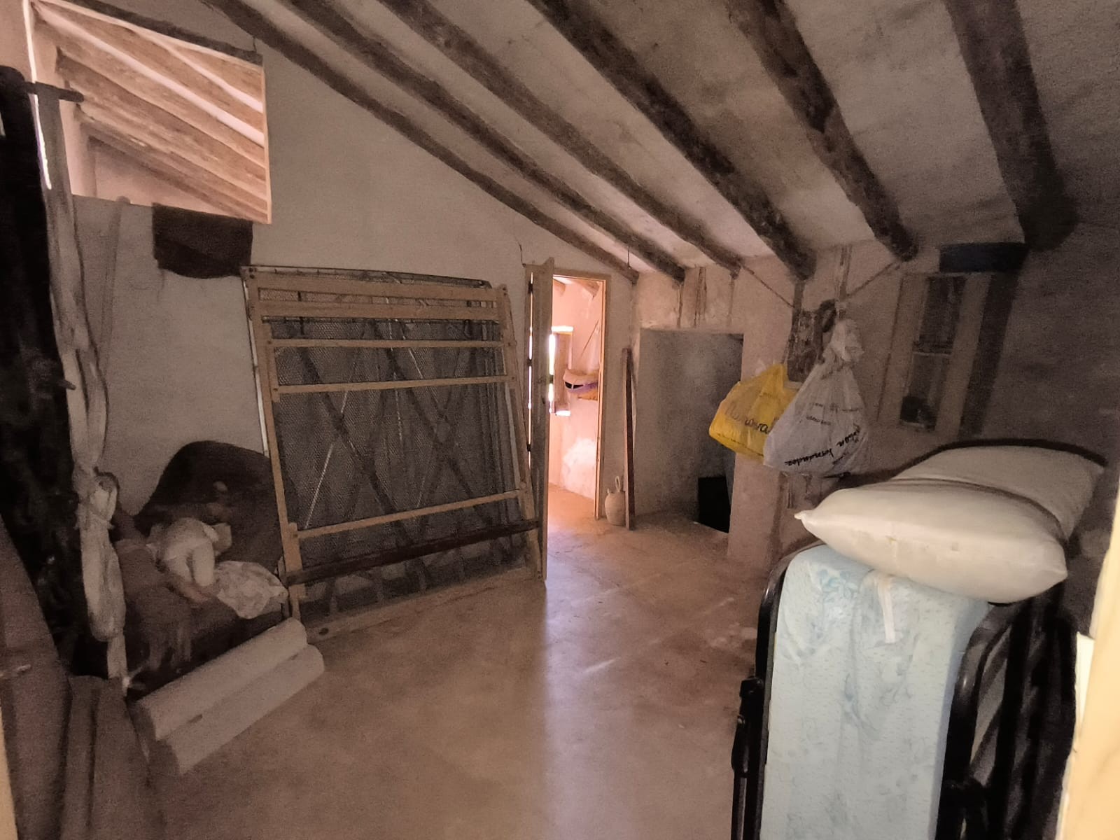 7 Bed, 1 Bath, HouseFor Sale, Yecla, Murcia