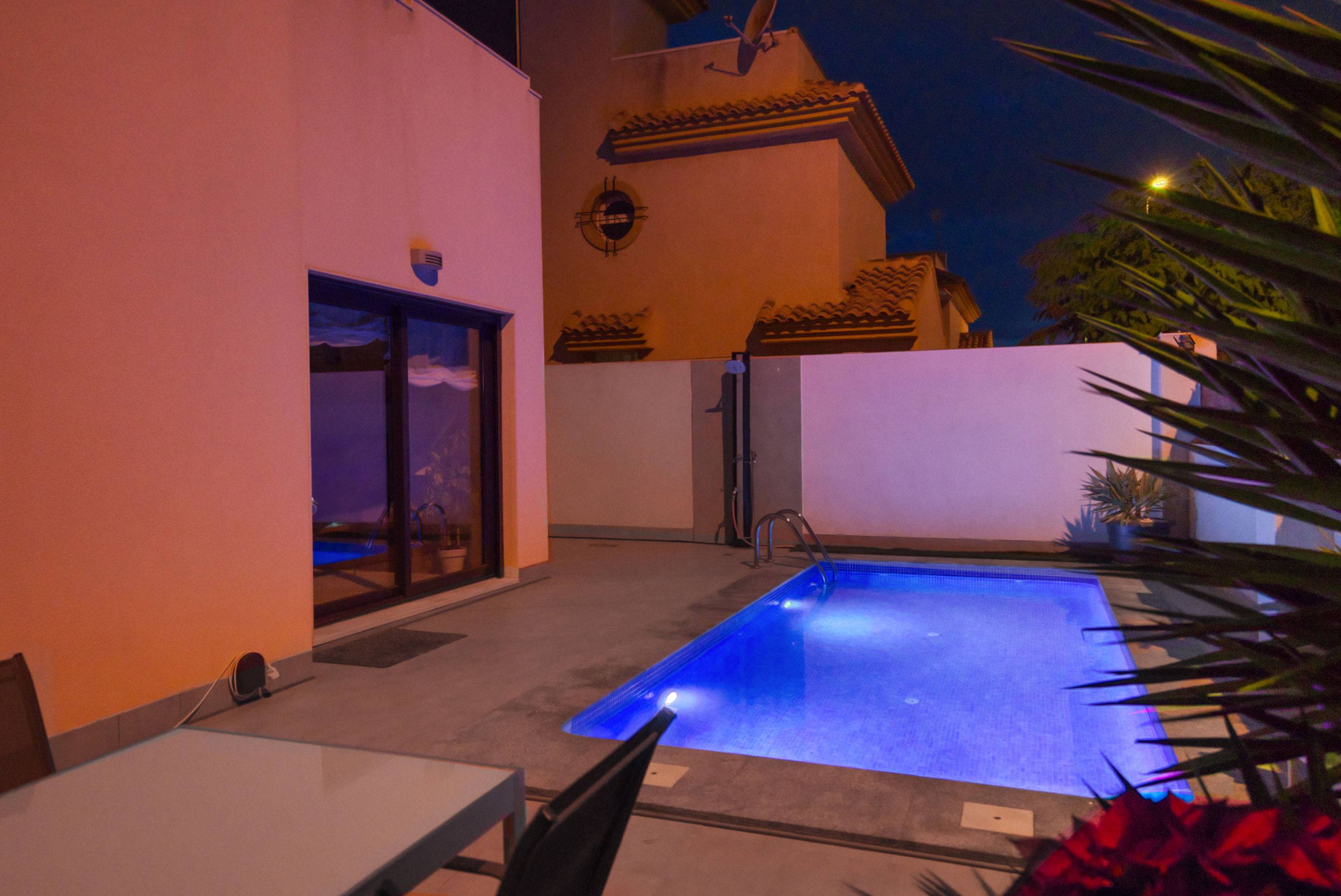 5 Bed, 3 Bath, HouseFor Sale, Torrevieja, Alicante