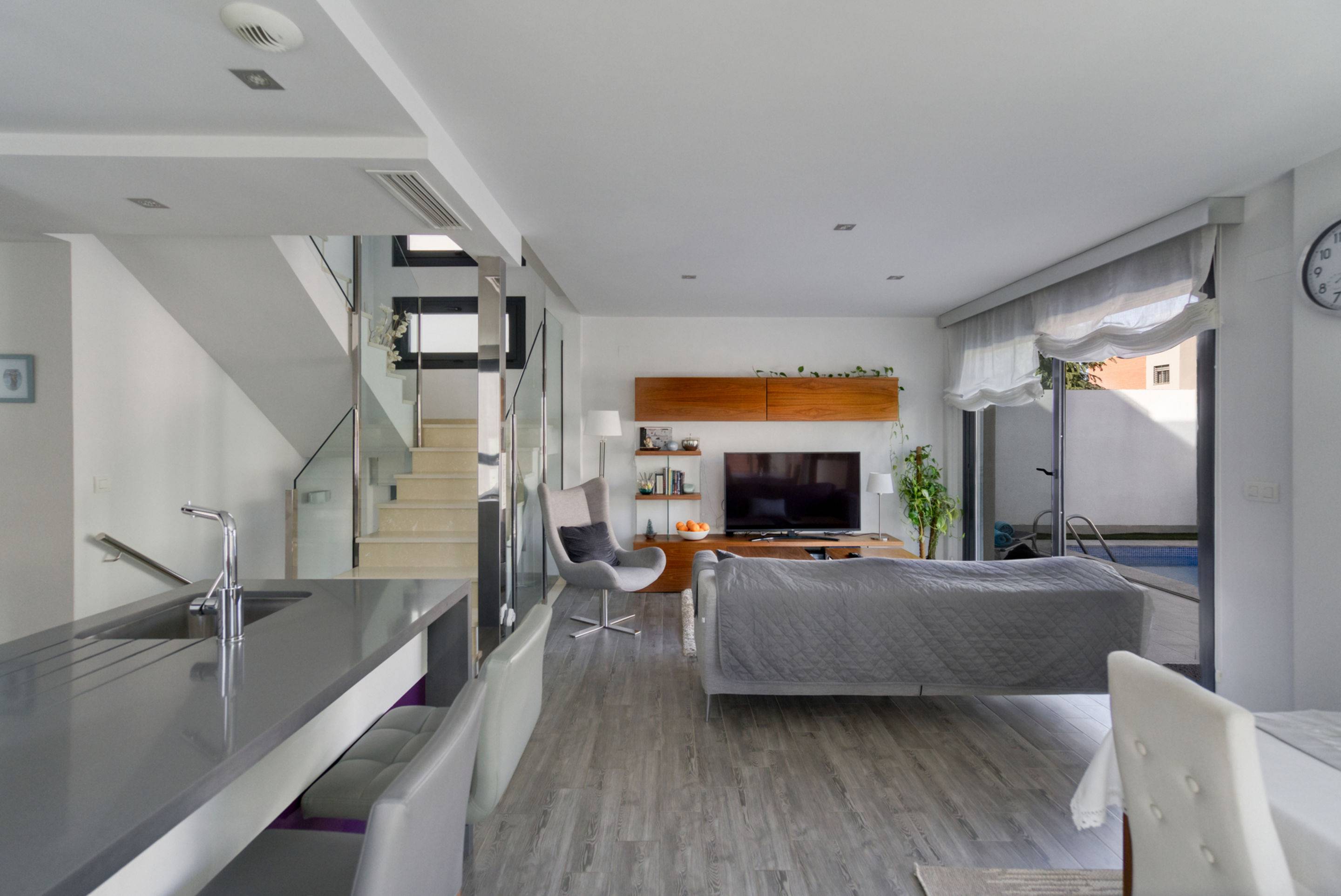 5 Bed, 3 Bath, HouseFor Sale, Torrevieja, Alicante