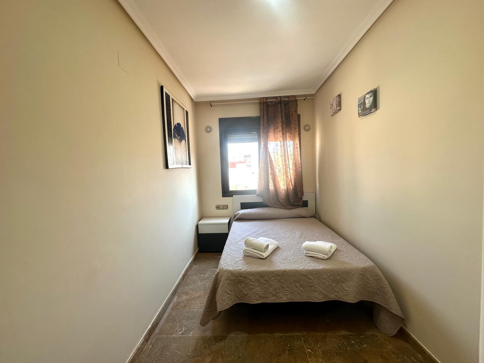 4 Bed, 2 Bath, ApartmentFor Sale, Torrevieja, Alicante