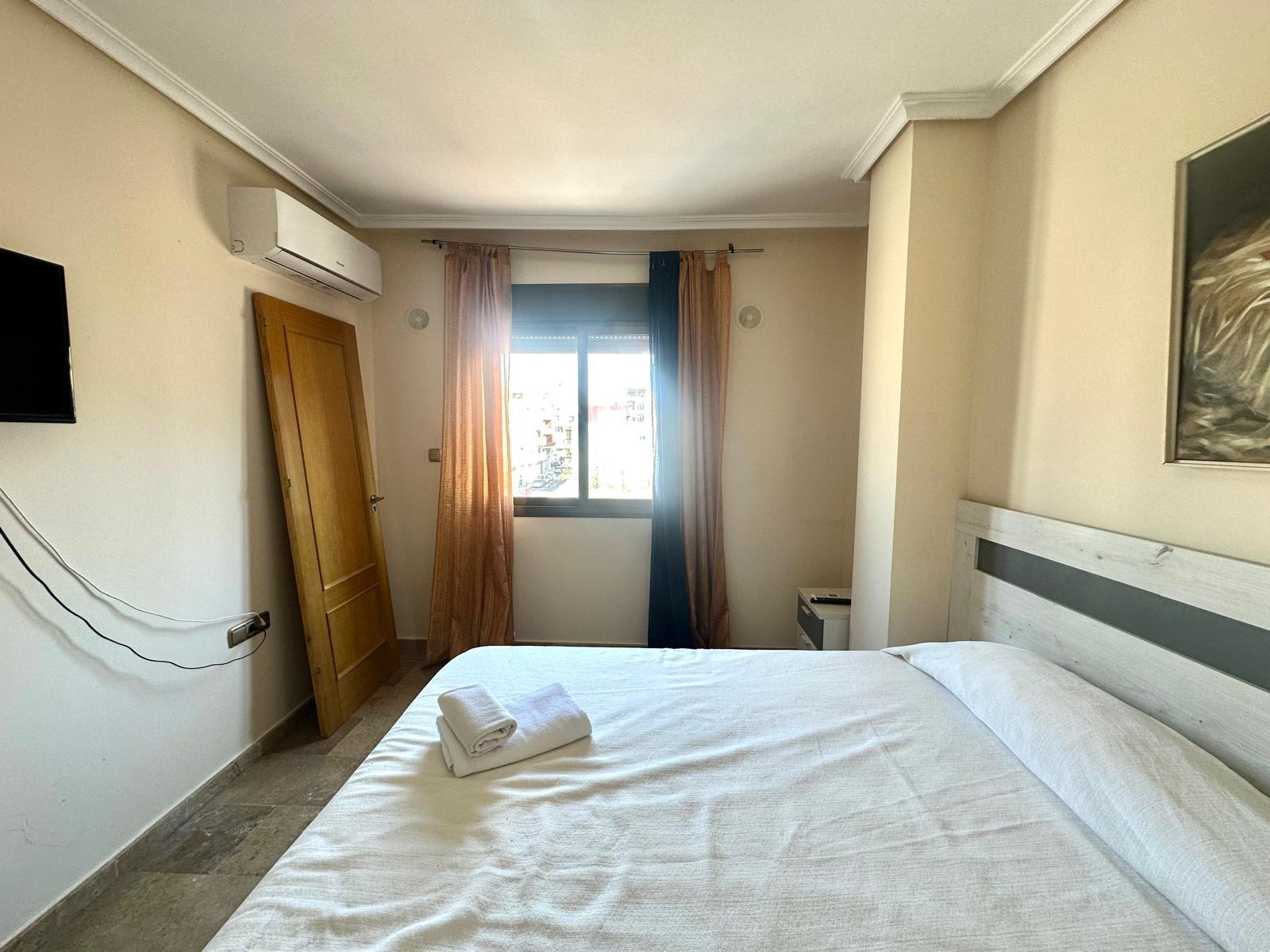 4 Bed, 2 Bath, ApartmentFor Sale, Torrevieja, Alicante