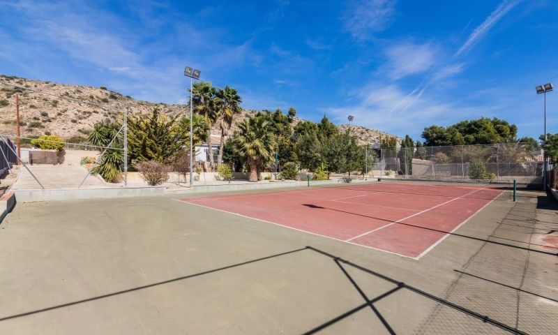 3 Bed, 2 Bath, HouseFor Sale, Elche, Alicante