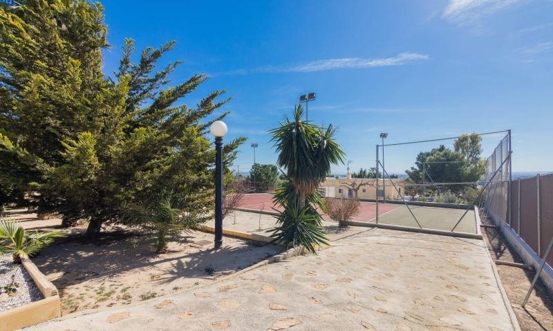 3 Bed, 2 Bath, HouseFor Sale, Elche, Alicante