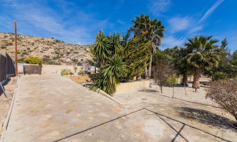 3 Bed, 2 Bath, HouseFor Sale, Elche, Alicante