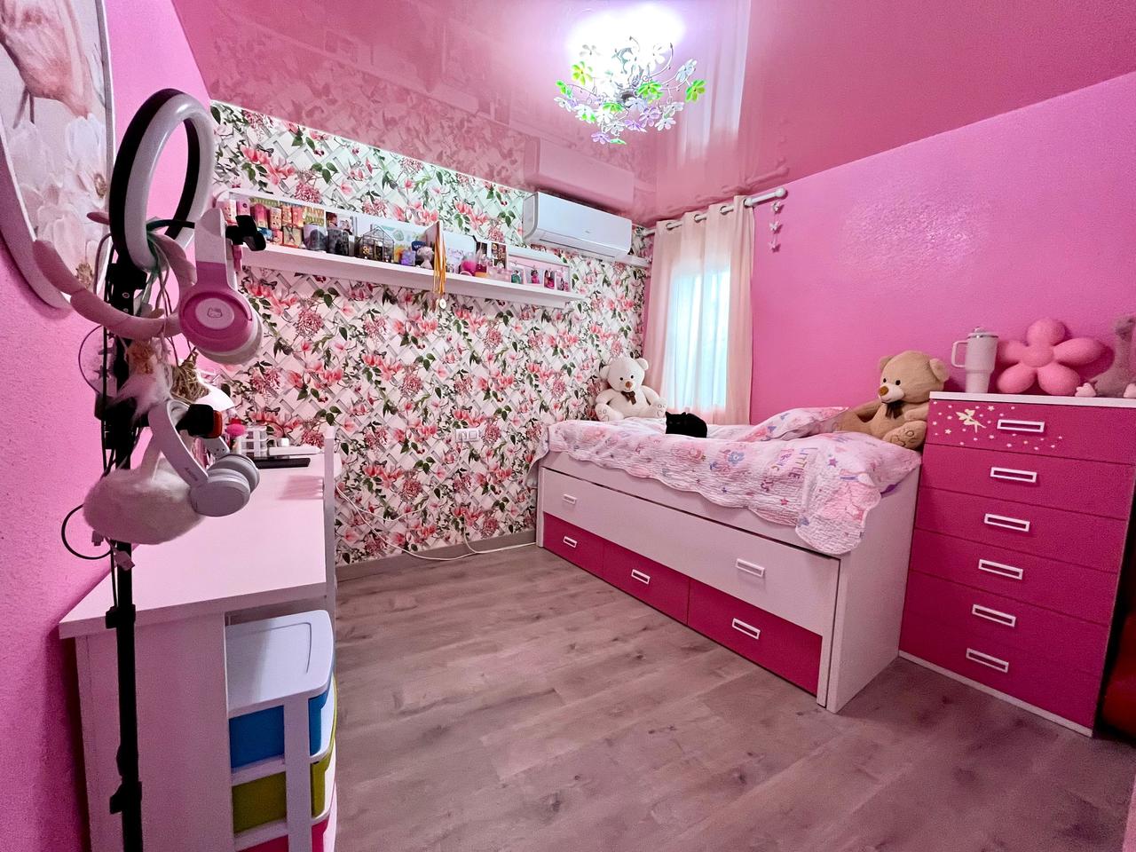 4 Bed, 3 Bath, ApartmentFor Sale, Torrevieja, Alicante 4 Bed, 3 Bath, ApartmentFor Sale, Torrevieja, Alicante