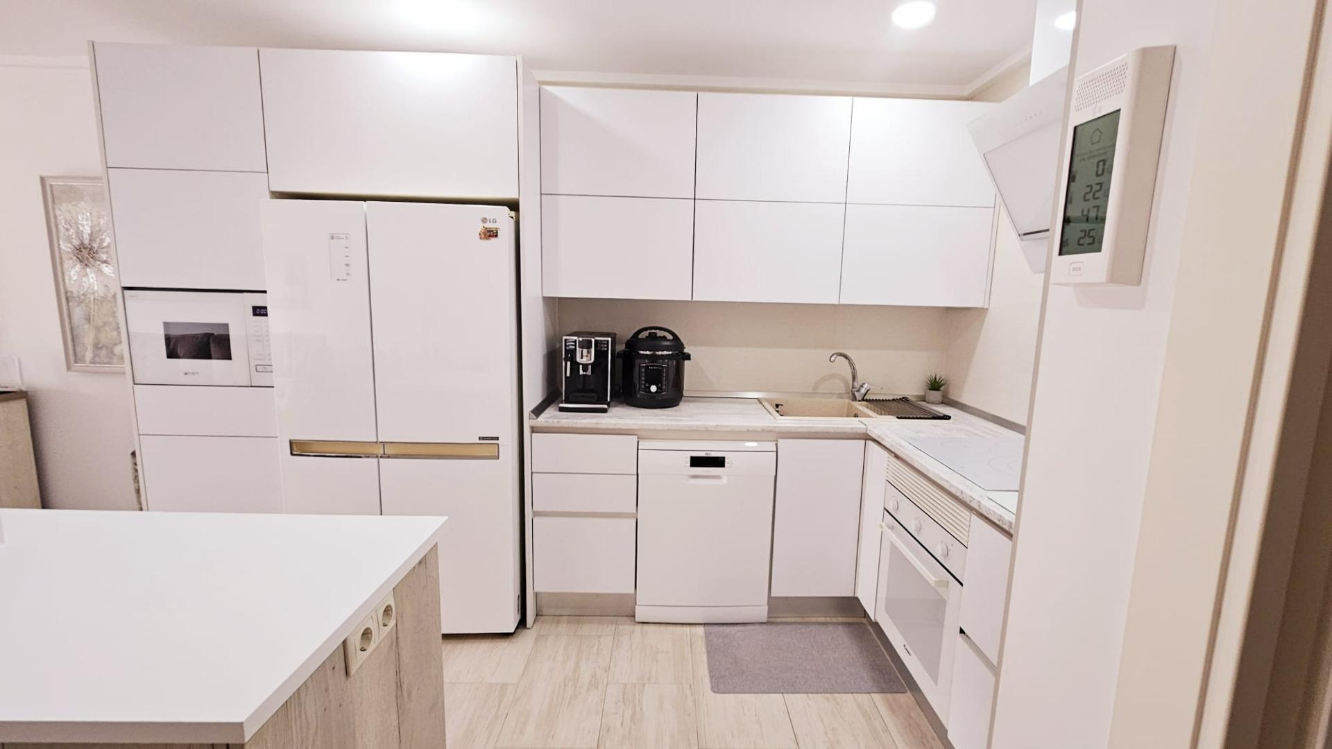 2 Bed, 2 Bath, ApartmentFor Sale, Torrevieja, Alicante 2 Bed, 2 Bath, ApartmentFor Sale, Torrevieja, Alicante