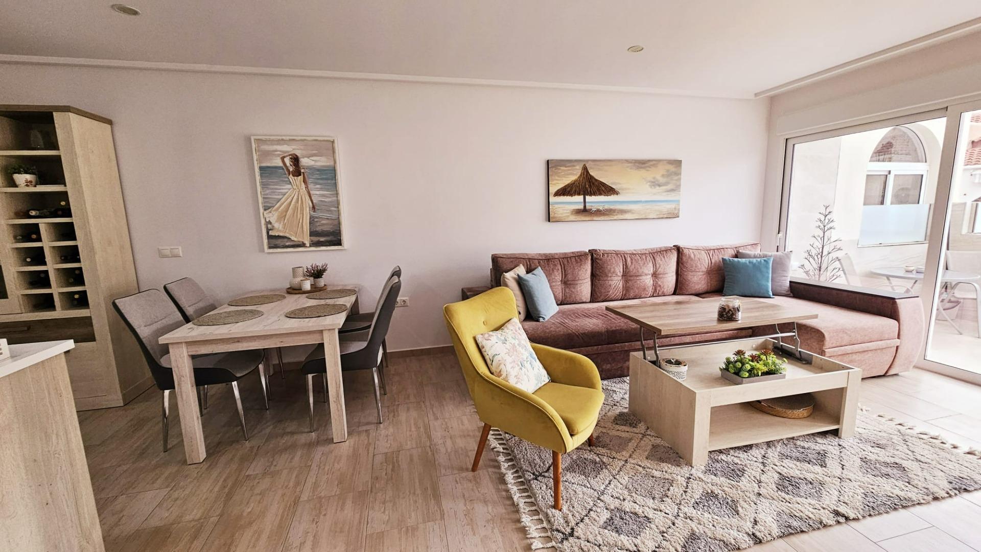 2 Bed, 2 Bath, ApartmentFor Sale, Torrevieja, Alicante 2 Bed, 2 Bath, ApartmentFor Sale, Torrevieja, Alicante