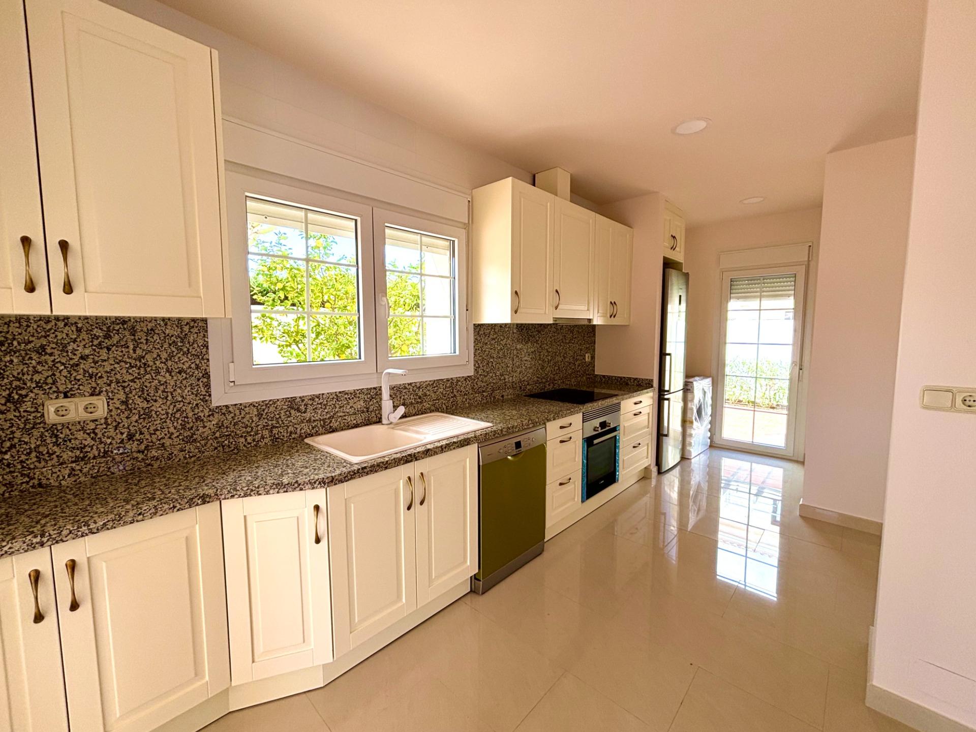 4 Bed, 4 Bath, HouseFor Sale, Cabo Roig, Alicante