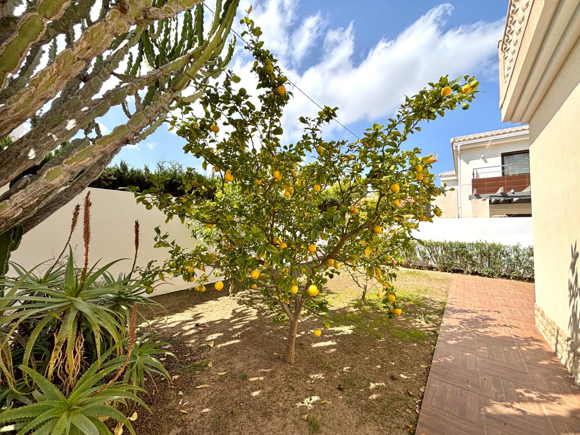 4 Bed, 4 Bath, HouseFor Sale, Cabo Roig, Alicante