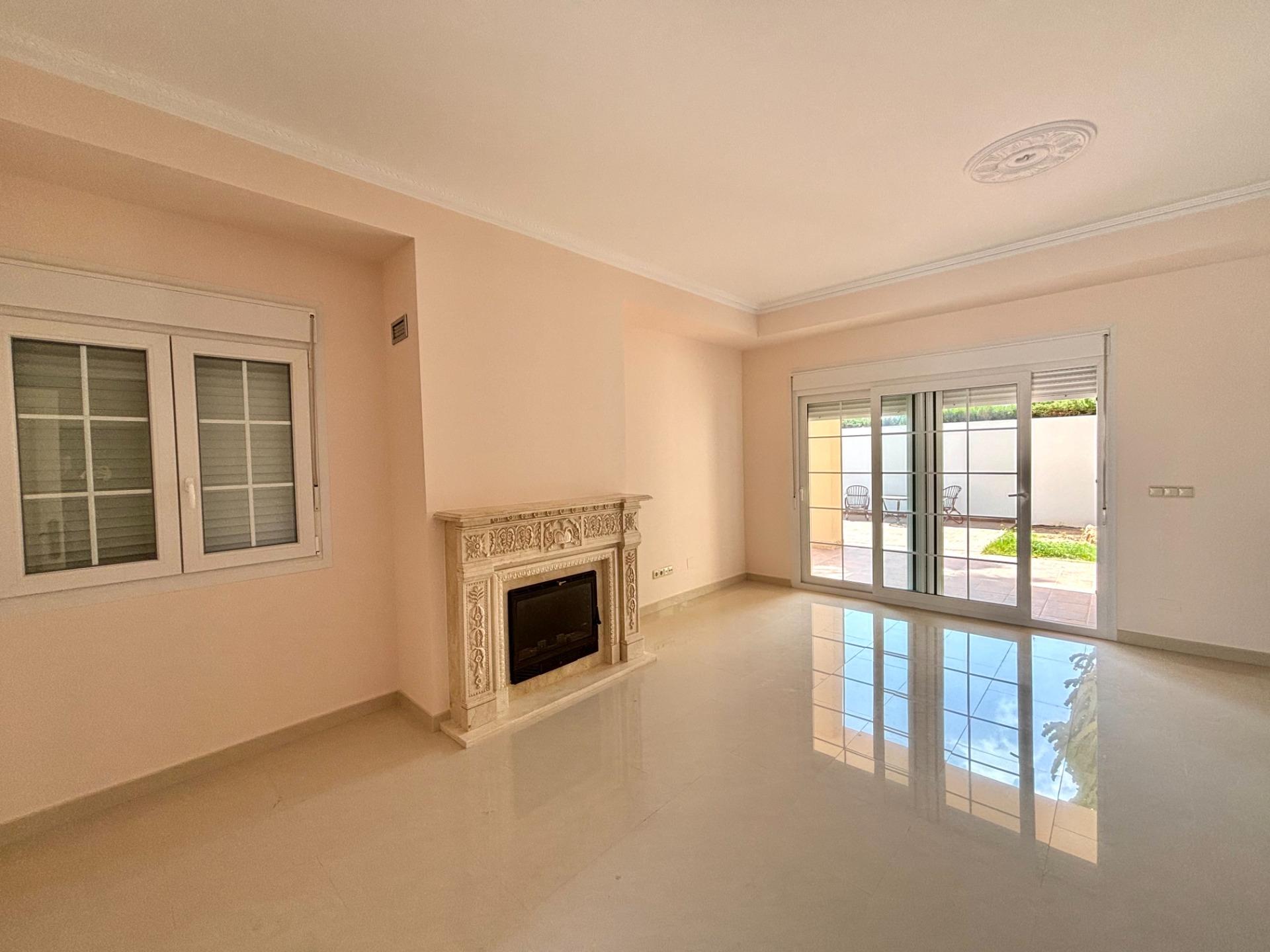 4 Bed, 4 Bath, HouseFor Sale, Cabo Roig, Alicante