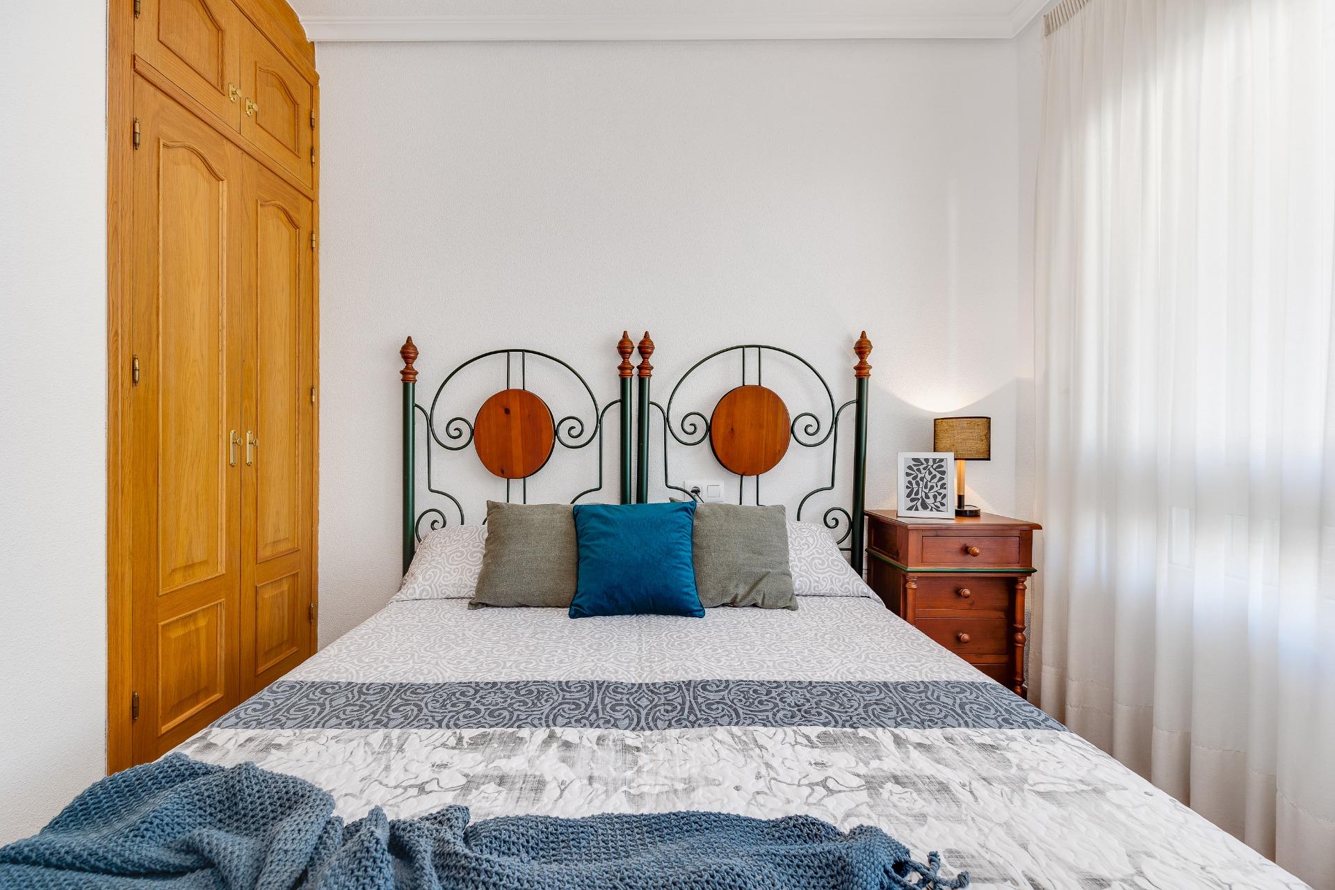 2 Bed, 2 Bath, ApartmentFor Sale, Torrevieja, Alicante