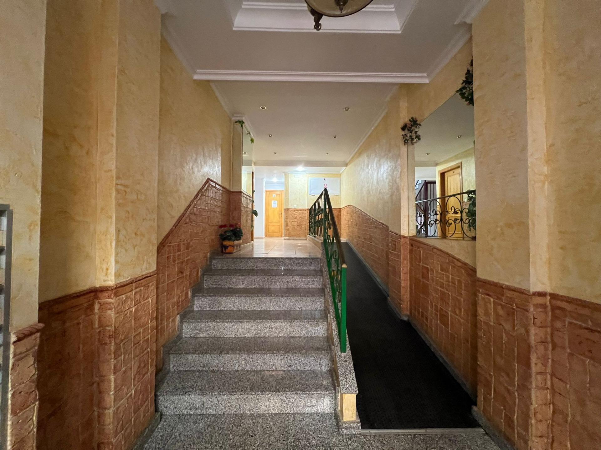 2 Bed, 1 Bath, ApartmentFor Sale, Torrevieja, Alicante