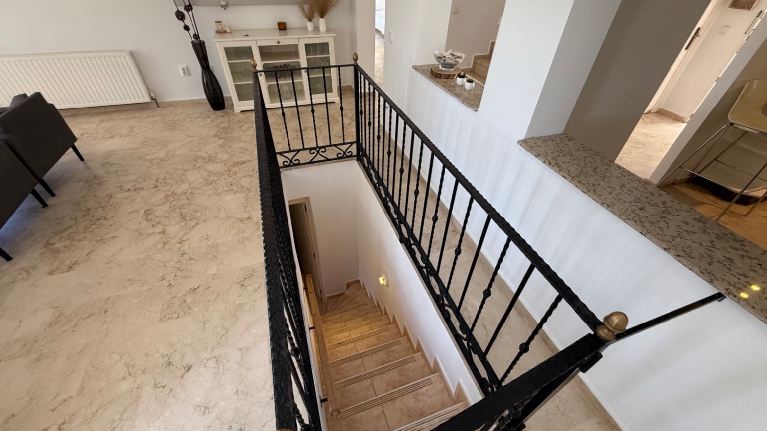 4 Bed, 2 Bath, HouseFor Sale, Orihuela, Alicante