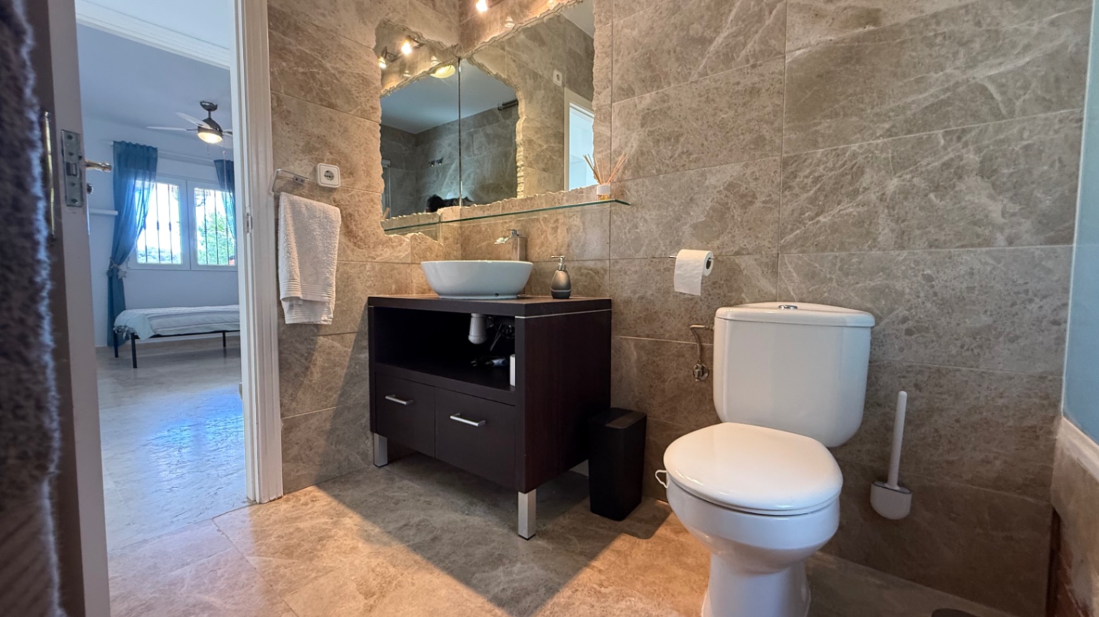 4 Bed, 2 Bath, HouseFor Sale, Orihuela, Alicante