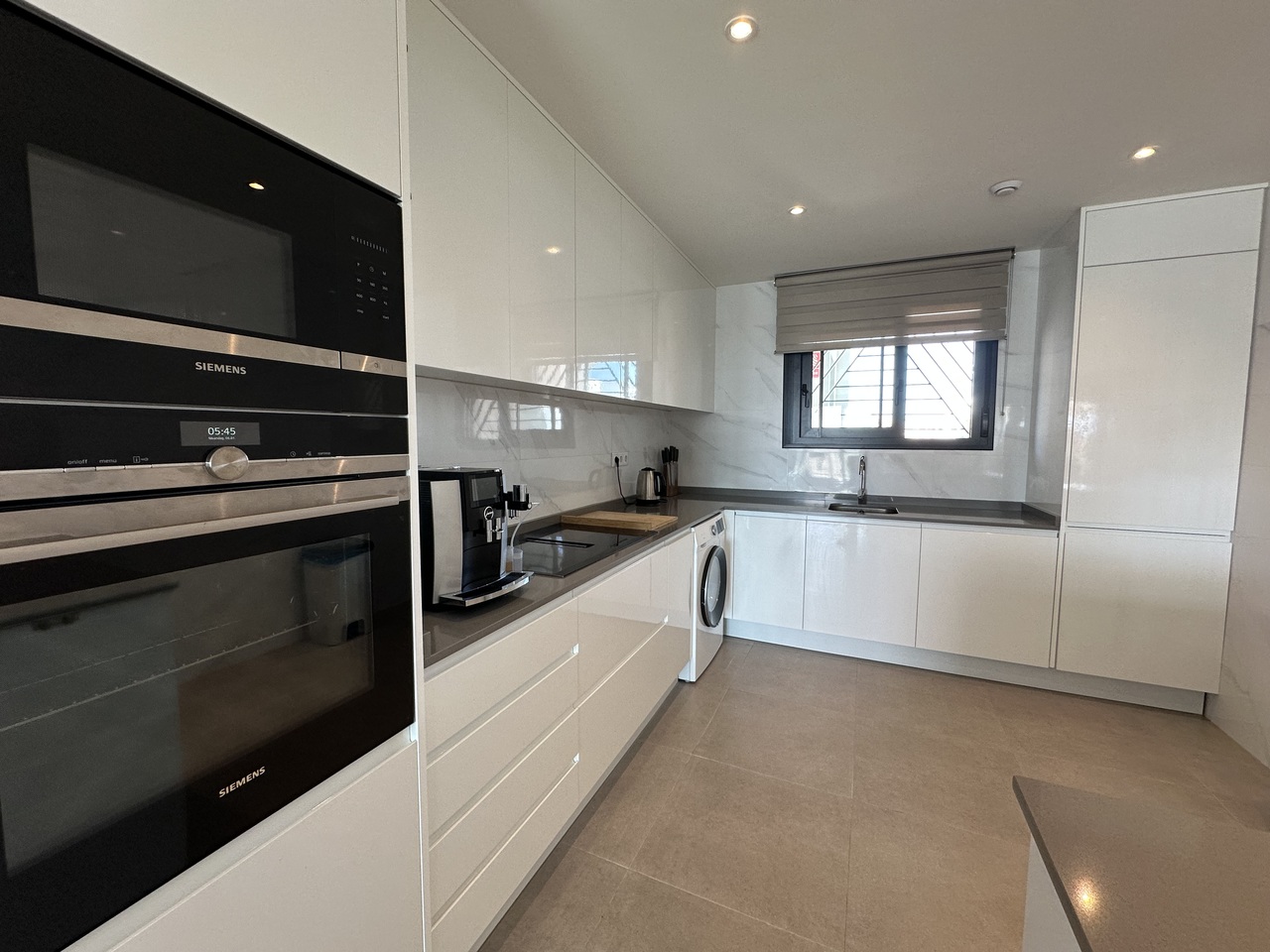 2 Bed, 2 Bath, ApartmentFor Sale, Villamartin, Alicante