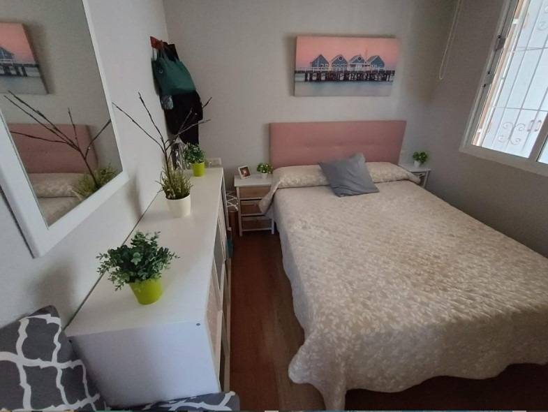 1 Bed, 1 Bath, ApartmentFor Sale, Torrevieja, Alicante