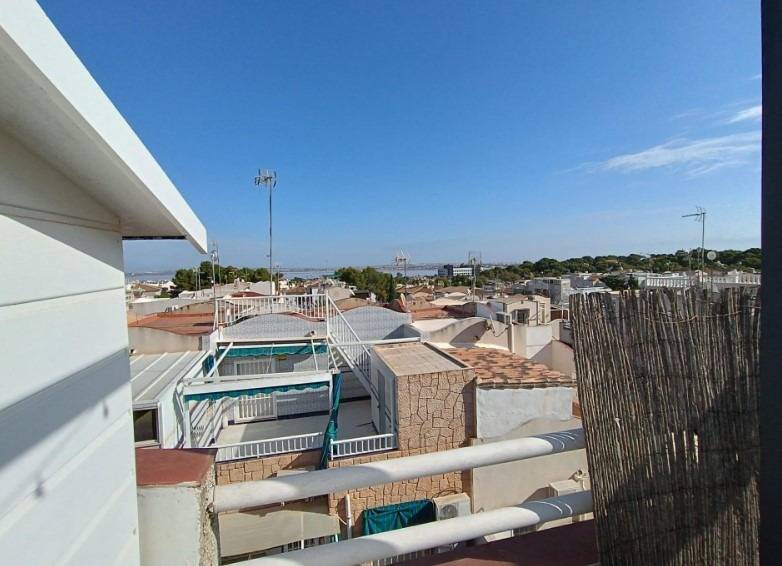 1 Bed, 1 Bath, ApartmentFor Sale, Torrevieja, Alicante