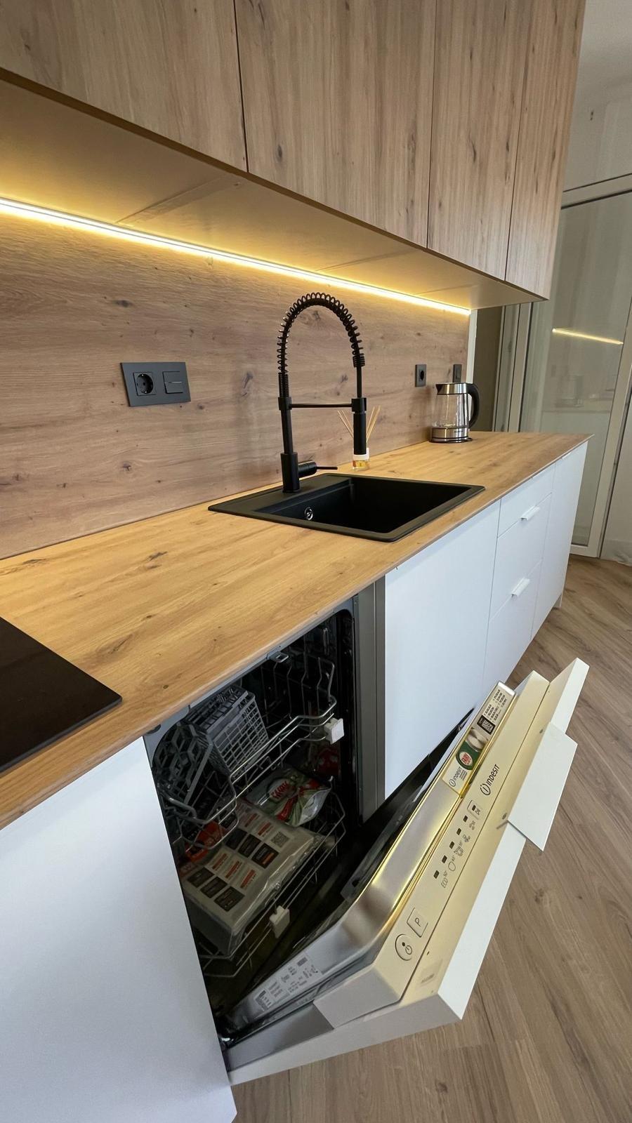 2 Bed, 1 Bath, ApartmentFor Sale, Torrevieja, Alicante