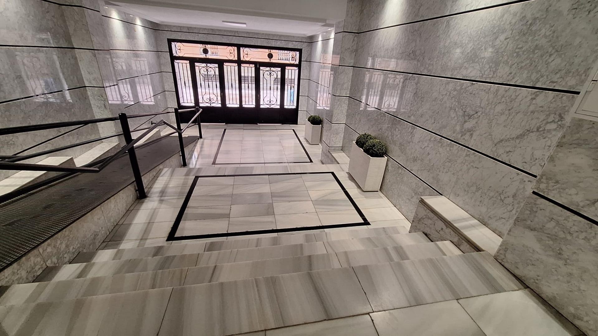 3 Bed, 2 Bath, ApartmentFor Sale, Torrevieja, Alicante