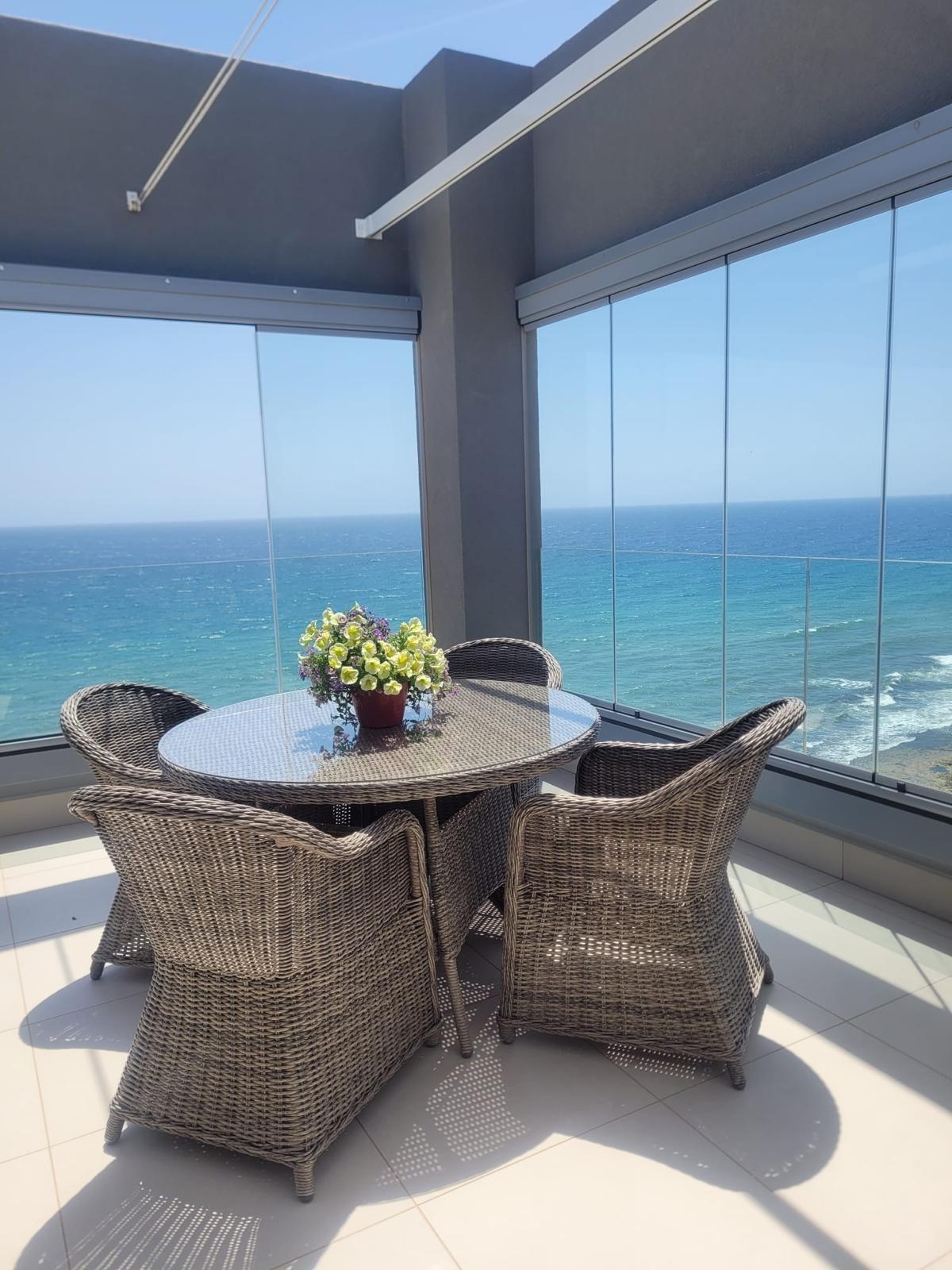 3 Bed, 2 Bath, ApartmentFor Sale, Torrevieja, Alicante