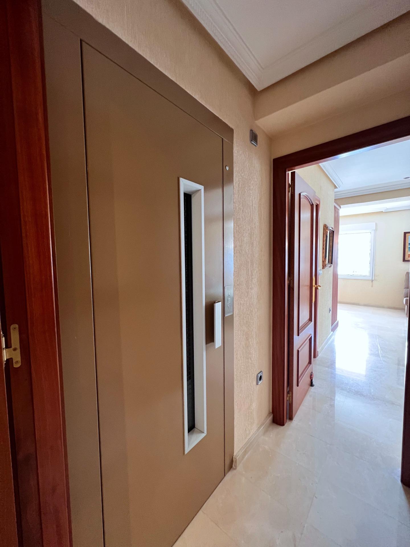 2 Bed, 3 Bath, ApartmentFor Sale, Torrevieja, Alicante