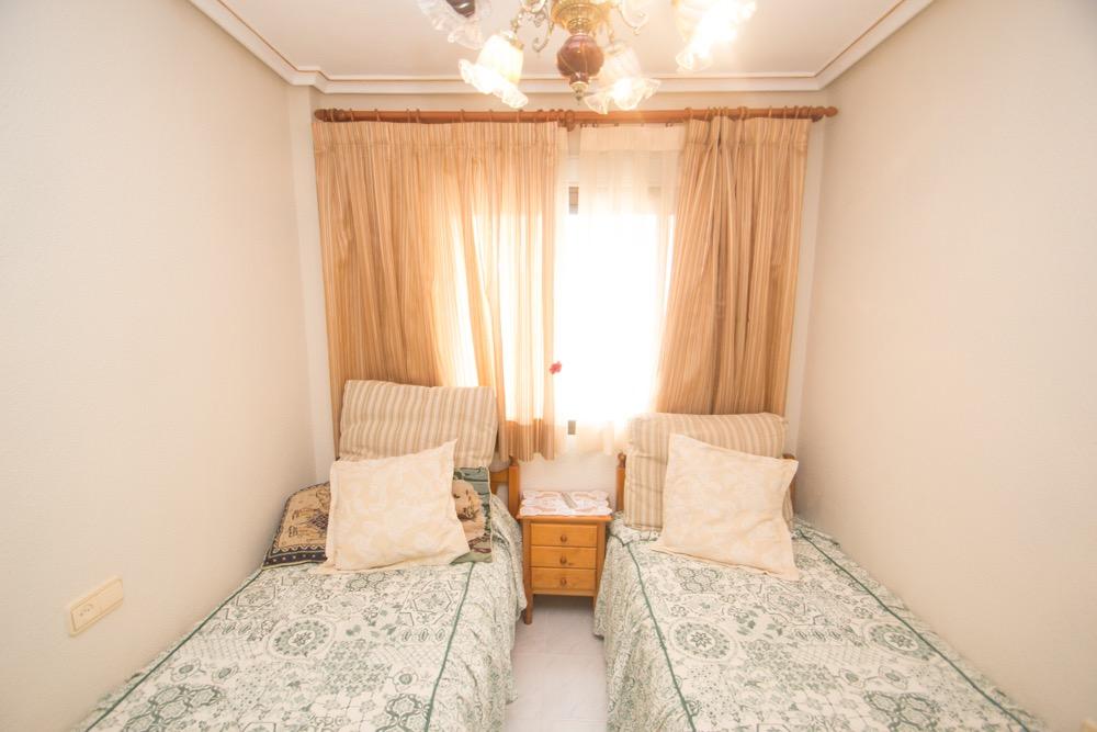 2 Bed, 1 Bath, ApartmentFor Sale, Torrevieja, Alicante