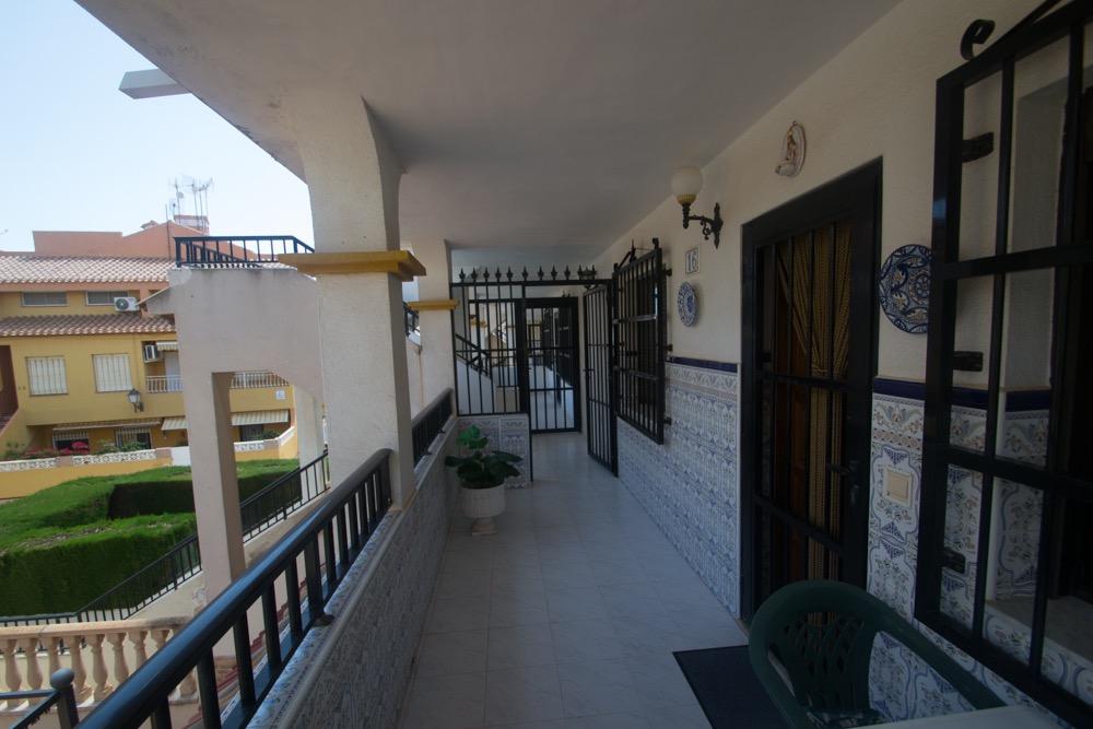 2 Bed, 1 Bath, ApartmentFor Sale, Torrevieja, Alicante